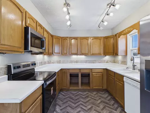 Other - 517 E Longfellow Ave, Spokane, WA 99207 photo 17 of 34