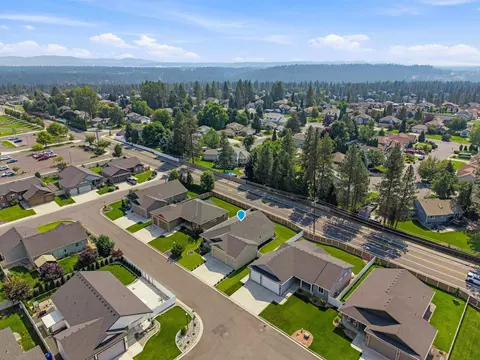 View/Area - 710 E Belle Ln, Colbert, WA 99005 photo 3 of 4