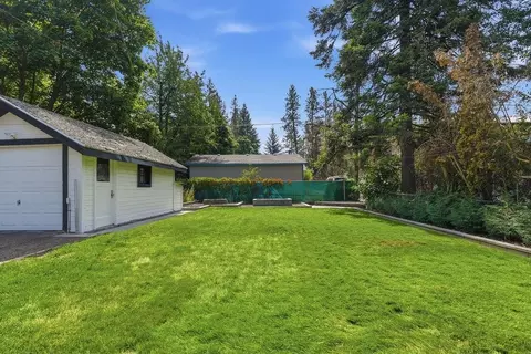Exterior - 622 E 27th Ave, Spokane, WA 99203 photo 8 of 14