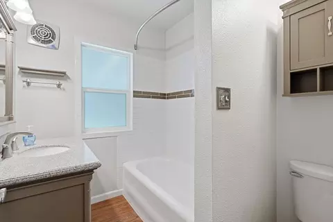Bath - 622 E 27th Ave, Spokane, WA 99203 photo 1 of 2