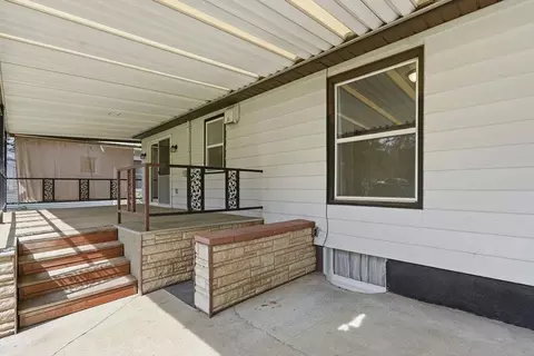 Exterior - 622 E 27th Ave, Spokane, WA 99203 photo 4 of 14