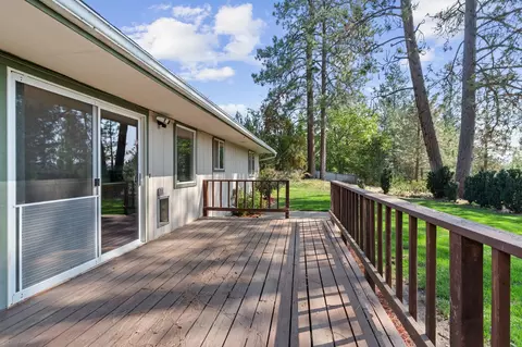 Exterior - 2526 E Nicklaus Pl, Spokane, WA 99223 photo 4 of 12