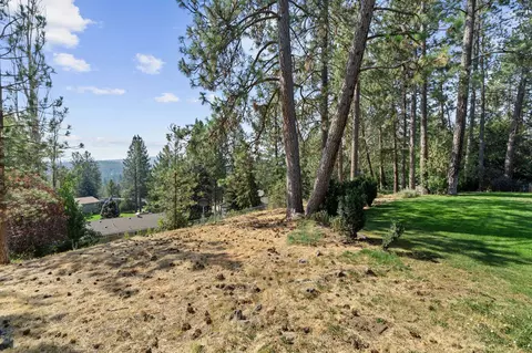 Exterior - 2526 E Nicklaus Pl, Spokane, WA 99223 photo 9 of 12