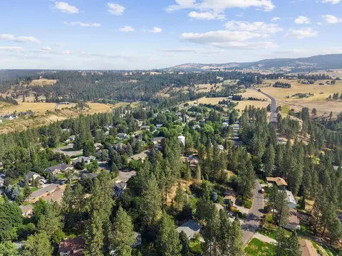 View/Area - 2526 E Nicklaus Pl, Spokane, WA 99223 photo 5 of 7