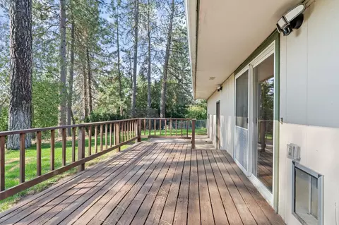 Exterior - 2526 E Nicklaus Pl, Spokane, WA 99223 photo 3 of 12