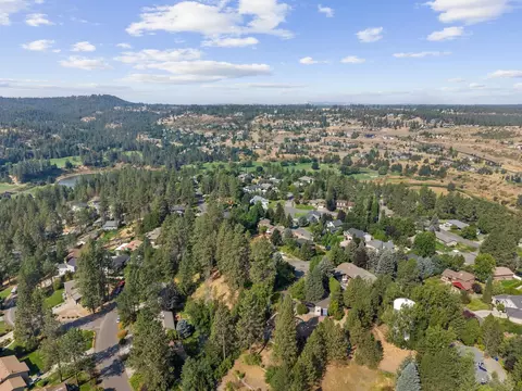 View/Area - 2526 E Nicklaus Pl, Spokane, WA 99223 photo 2 of 7