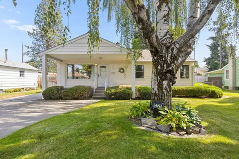 5726 N C St, Spokane, WA 99205