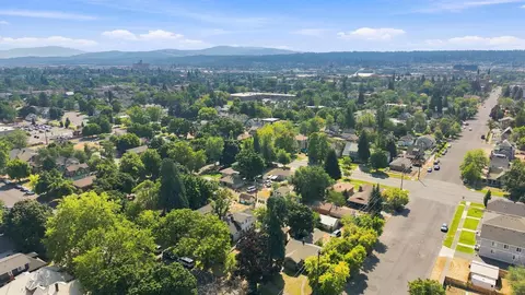 View/Area - 408 E Baldwin Ave, Spokane, WA 99207 photo 7 of 7