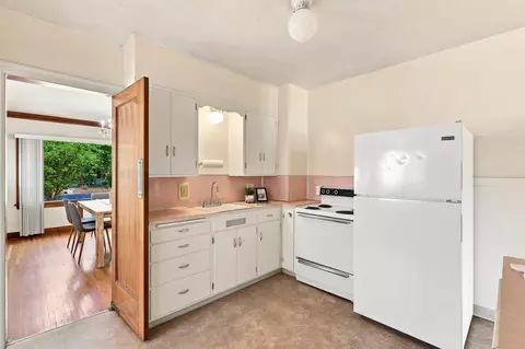 Kitchen - 408 E Baldwin Ave, Spokane, WA 99207 photo 1 of 4