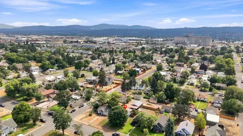 View/Area - 2124 E Sinto Ave, Spokane, WA 99202 photo 6 of 9