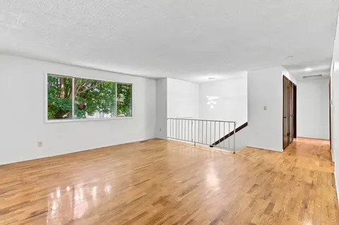 Living - 2124 E Sinto Ave, Spokane, WA 99202 photo 2 of 3