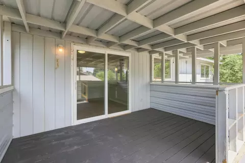 Exterior - 2124 E Sinto Ave, Spokane, WA 99202 photo 6 of 14