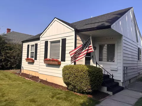 5122 N Stevens St, Spokane, WA 99205