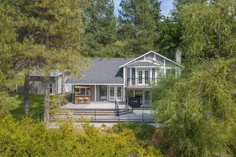 21611 N Little Spokane Dr, Colbert, WA 99005