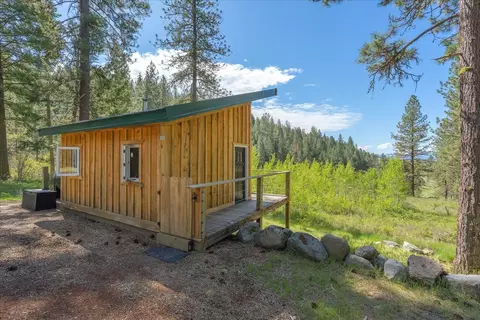 3350 Daisy Mine Rd, Rice, WA 99167