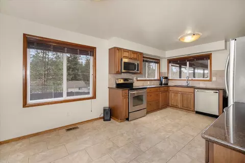 Kitchen - 6906 E 10th Ave, Spokane, WA 99212 photo 1 of 4