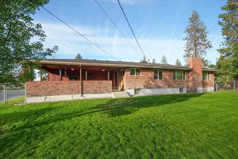 Exterior - 6906 E 10th Ave, Spokane, WA 99212 photo 6 of 10