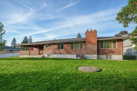 Exterior - 6906 E 10th Ave, Spokane, WA 99212 photo 8 of 10