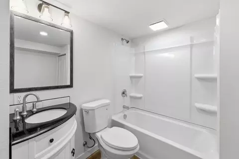 Bath - 120 E Hoffman Ave, Spokane, WA 99208 photo 3 of 3