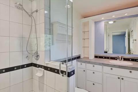 Bath - 11325 E 45th Ave, Spokane Valley, WA 99206 photo 1 of 7