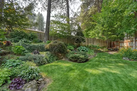 Exterior - 11325 E 45th Ave, Spokane Valley, WA 99206 photo 4 of 10