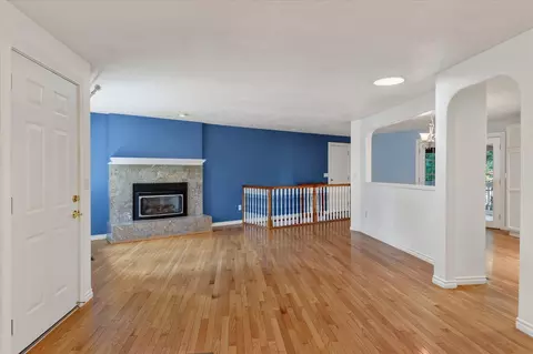 Living - 11325 E 45th Ave, Spokane Valley, WA 99206 photo 1 of 11