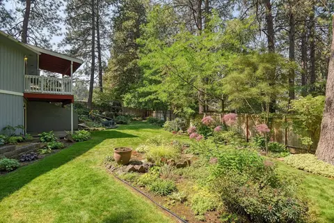 Exterior - 11325 E 45th Ave, Spokane Valley, WA 99206 photo 8 of 10