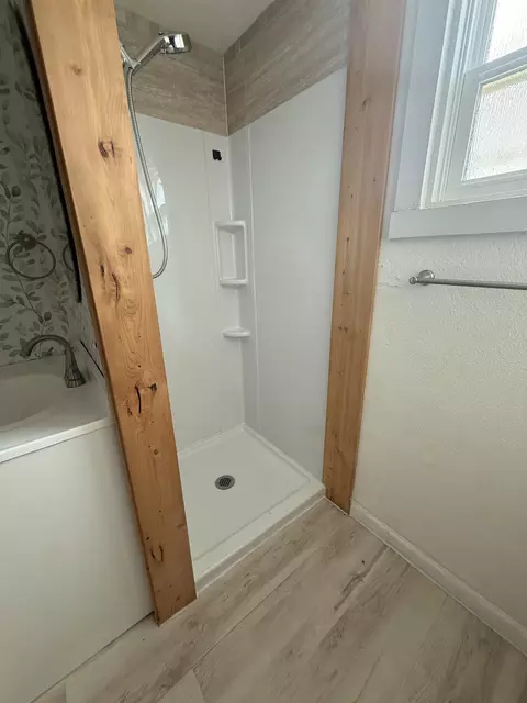 1324 E Broad Ave, Spokane, WA 99207 photo 7