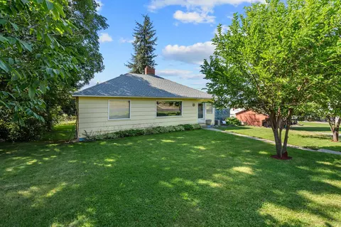 1060 E 8th Ave, Colville, WA 99114