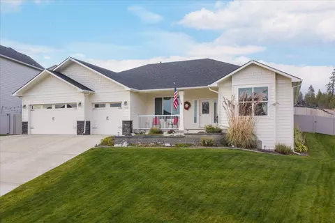 9302 W Floyd Dr, Cheney, WA 99004