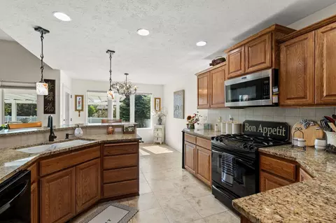 Kitchen - 128 Marissa Ct, Spokane, WA 99208 photo 4 of 4