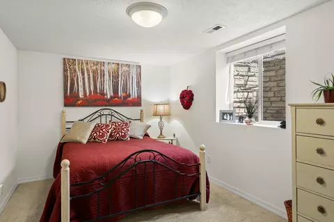 Bedroom - 128 Marissa Ct, Spokane, WA 99208 photo 8 of 8