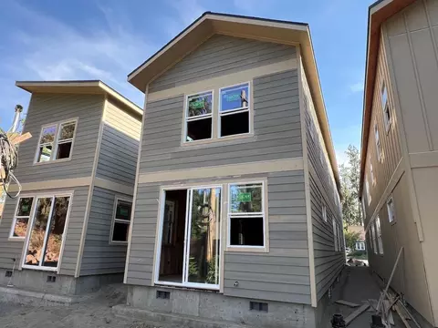 Exterior - 1111 E 27th Ave, Spokane, WA 99203 photo 5 of 6