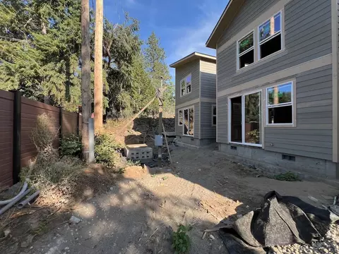 Exterior - 1111 E 27th Ave, Spokane, WA 99203 photo 6 of 6