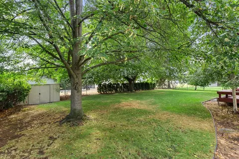 Exterior - 11008 E 35th Ave, Spokane, WA 99206 photo 5 of 7