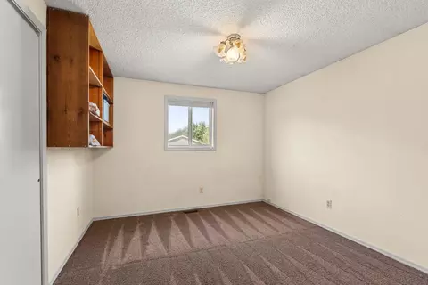 Bedroom - 11008 E 35th Ave, Spokane, WA 99206 photo 5 of 6