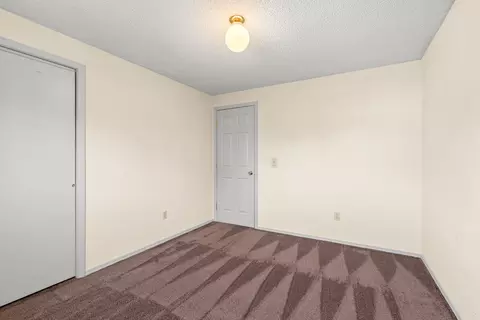 Bedroom - 11008 E 35th Ave, Spokane, WA 99206 photo 3 of 6