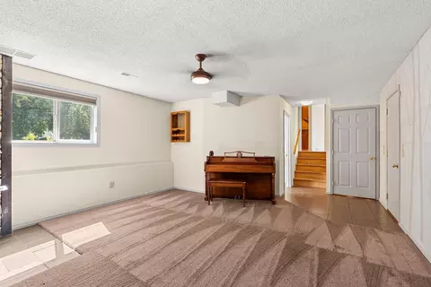 Living - 11008 E 35th Ave, Spokane, WA 99206 photo 7 of 7