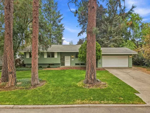 Exterior - 2639 E 39th Ave, Spokane, WA 99223 photo 3 of 11