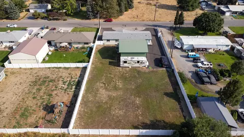 View/Area - 3518 E 3rd Ave, Mead, WA 99021 photo 4 of 9