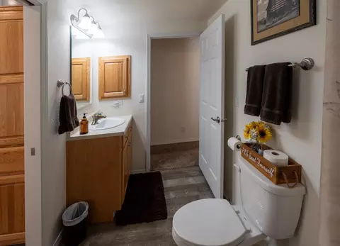 Bath - 3518 E 3rd Ave, Mead, WA 99021 photo 2 of 3