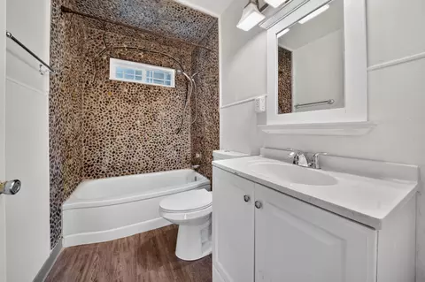 Bath - 1658 E Rich Ave, Spokane, WA 99207 photo 1 of 1