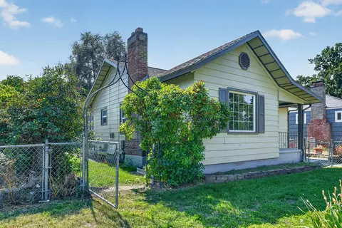Exterior - 1658 E Rich Ave, Spokane, WA 99207 photo 11 of 15