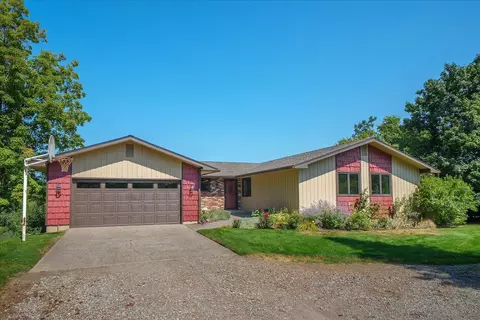 Exterior - 4503 E Redroan Dr, Spokane, WA 99217 photo 1 of 9
