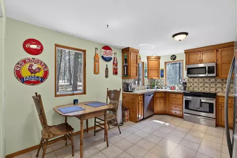 Kitchen - 4410 E Silver Pine Rd, Colbert, WA 99005 photo 1 of 2