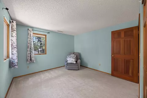 Bedroom - 4410 E Silver Pine Rd, Colbert, WA 99005 photo 4 of 6