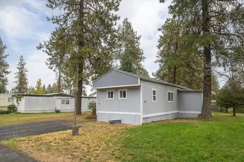 34124 N Newport Hwy #4, Chattaroy, WA 99003