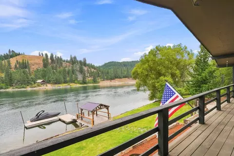 View/Area - 136 Hazel St, Cusick, WA 99119 photo 1 of 7