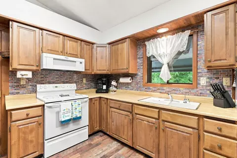 Kitchen - 136 Hazel St, Cusick, WA 99119 photo 2 of 5