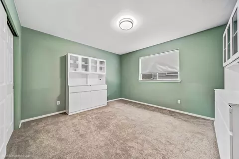 Bedroom - 10209 E 17th Ln, Spokane Valley, WA 99206 photo 3 of 6